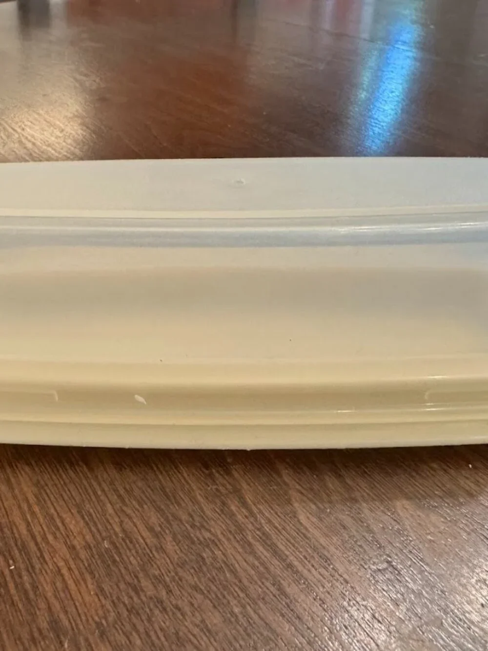 Vintage Rubbermaid Servin Saver Butter Stick Dish Keeper ~ Almond Sheer 0477 1